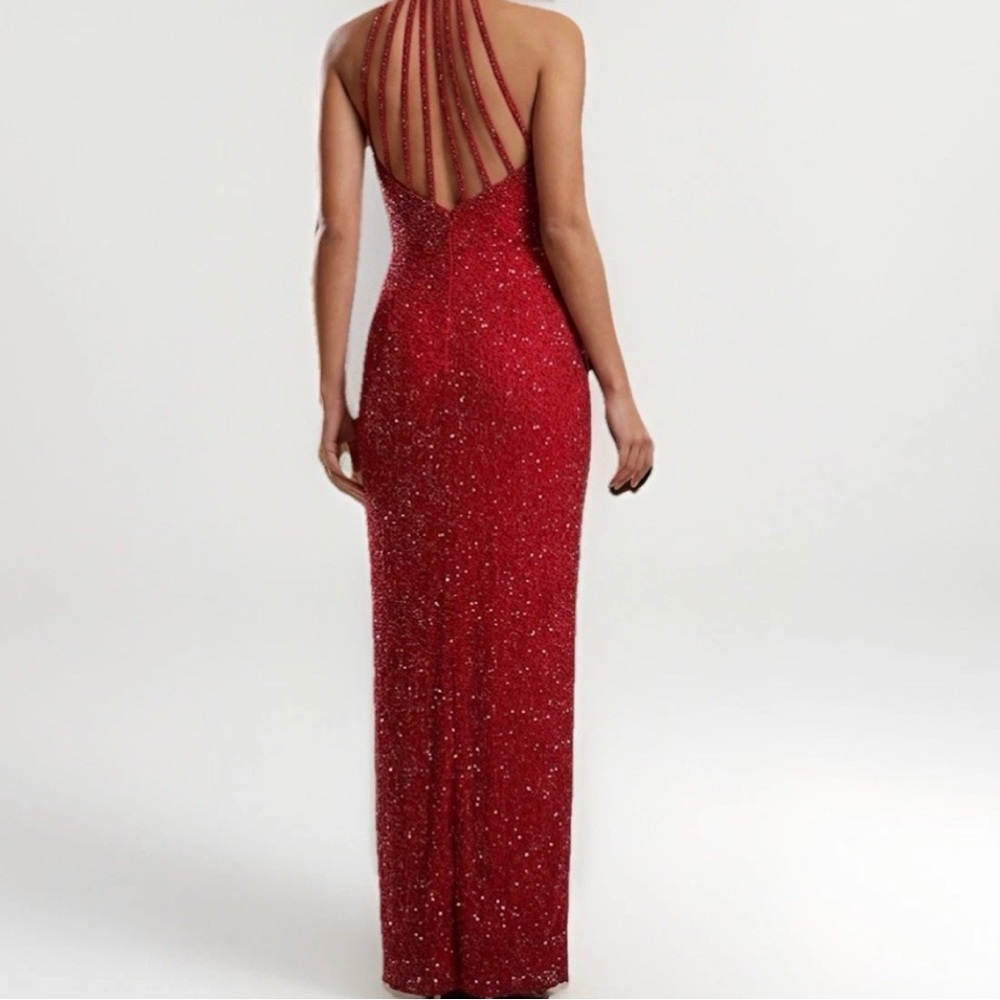 Naeem Khan Riazee Red Beaded Halter Gown Open Back Formal Dress M